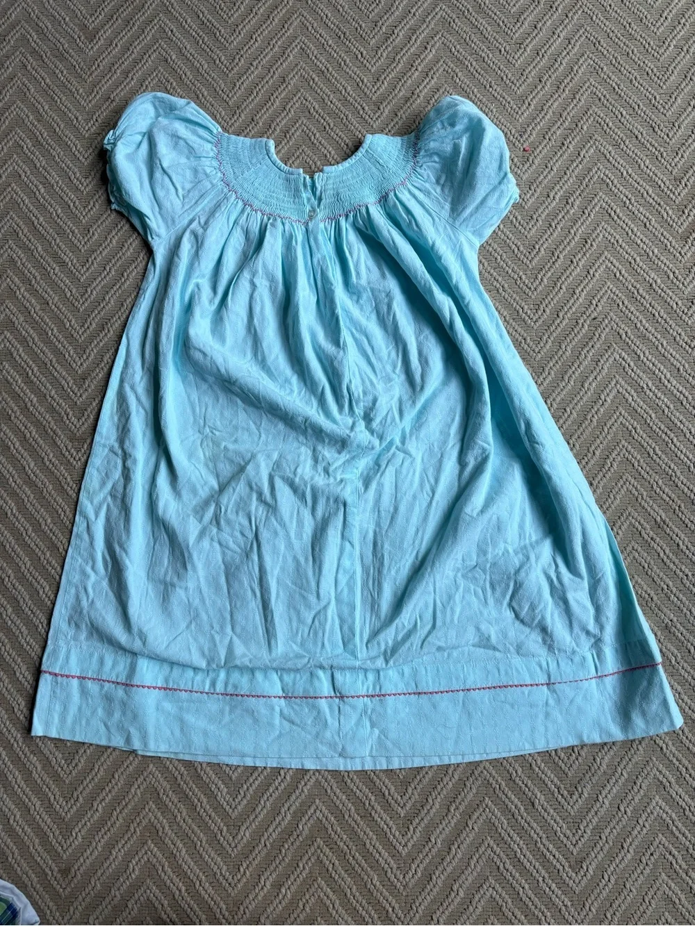 Anavini size 6 smocked dolphin dress